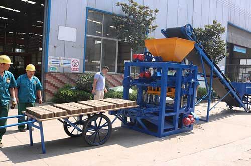 brick moulding machine