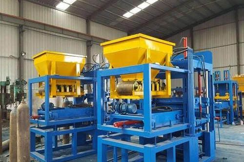 brick moulding machine