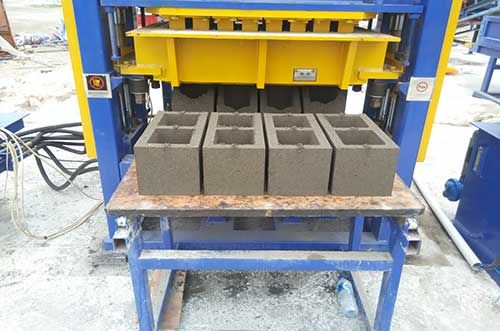 concrete brick machine